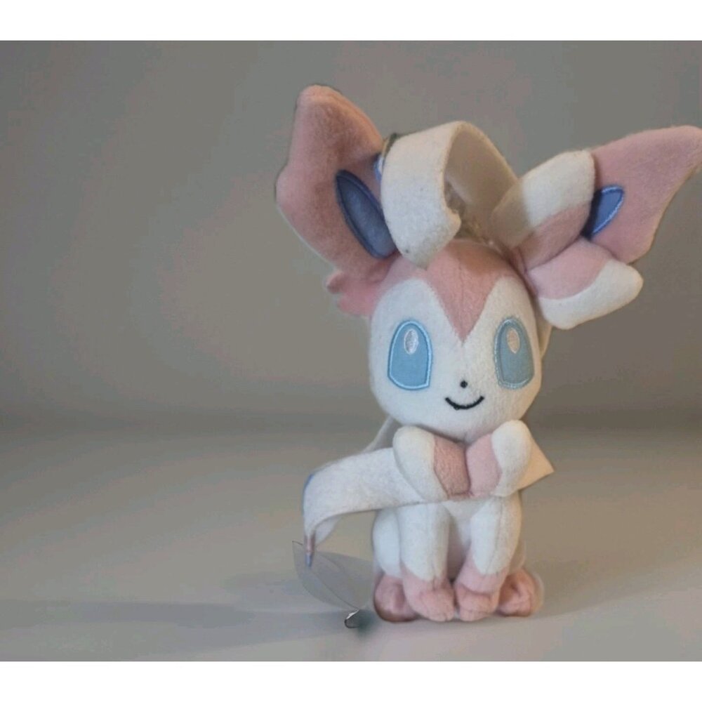 Sylveon Pokemon Takara Tomy 9" Plush Toy  Eevee Japan Authentic